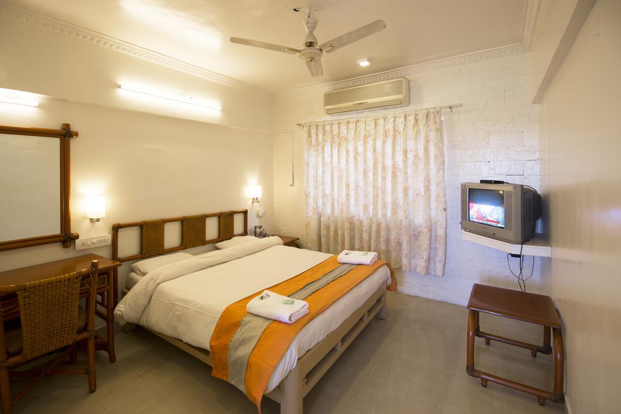 Hotel Rahil International Mahabaleshwar Exterior photo